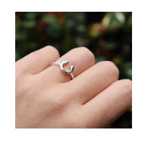 Breeze Solid Silver Horsehoe Ring