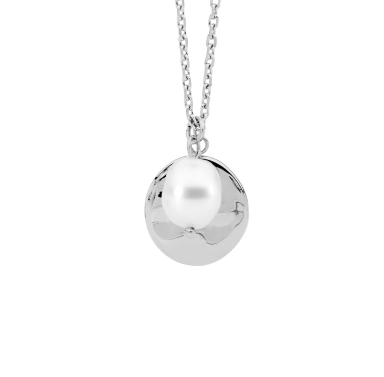 Stainless Steel Disk And Pearl Pendant With Chain