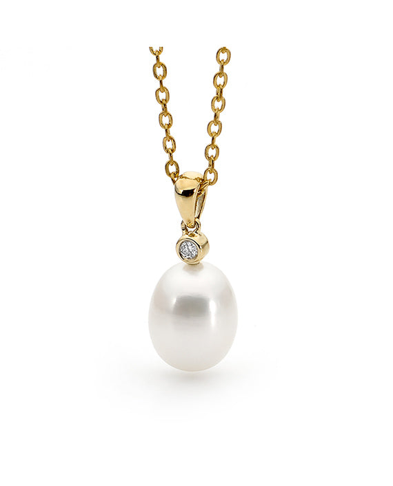 9ct Pearl & Diamond Pendant